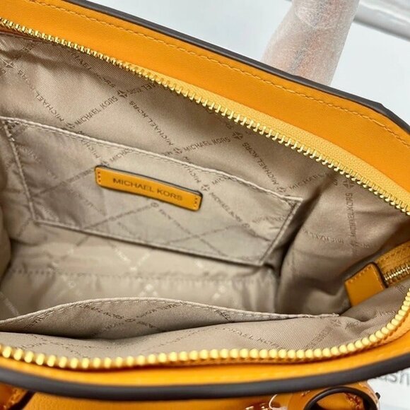 Michael Kors Satchel Avril Small Crossbody Bag MK Signature Honeycomb Yellow - Picture 5 of 11